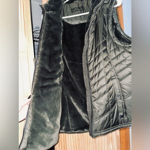 MK Womens XL Vest